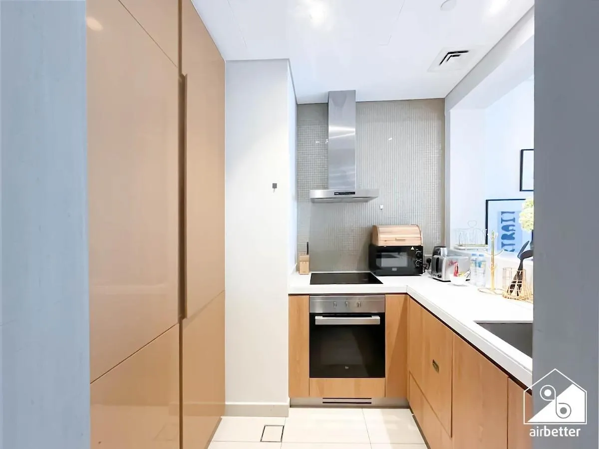 Luxury 1-Bedroom Apt With City Views ,Business Bay Dubai Daire