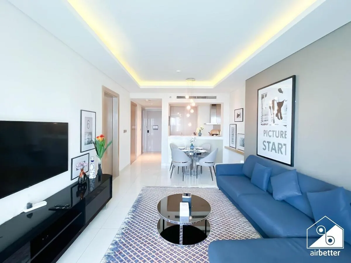 Daire Luxury 1-Bedroom Apt With City Views ,Business Bay Dubai